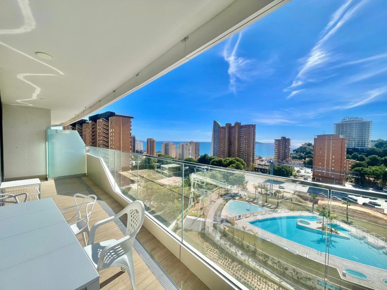 Luxury Poniente Apartment *